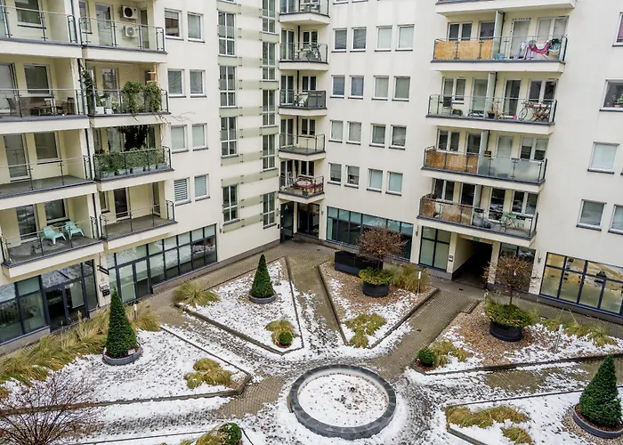 Old Town - 57m2, Balcony - By Rentujemy